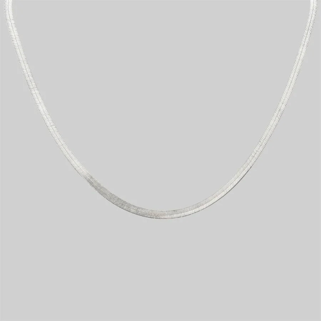 OW LURE NECKLACE
