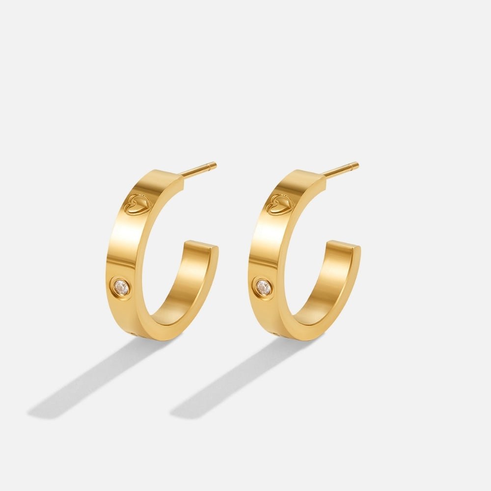 OW SMALL LOVE EARRINGS